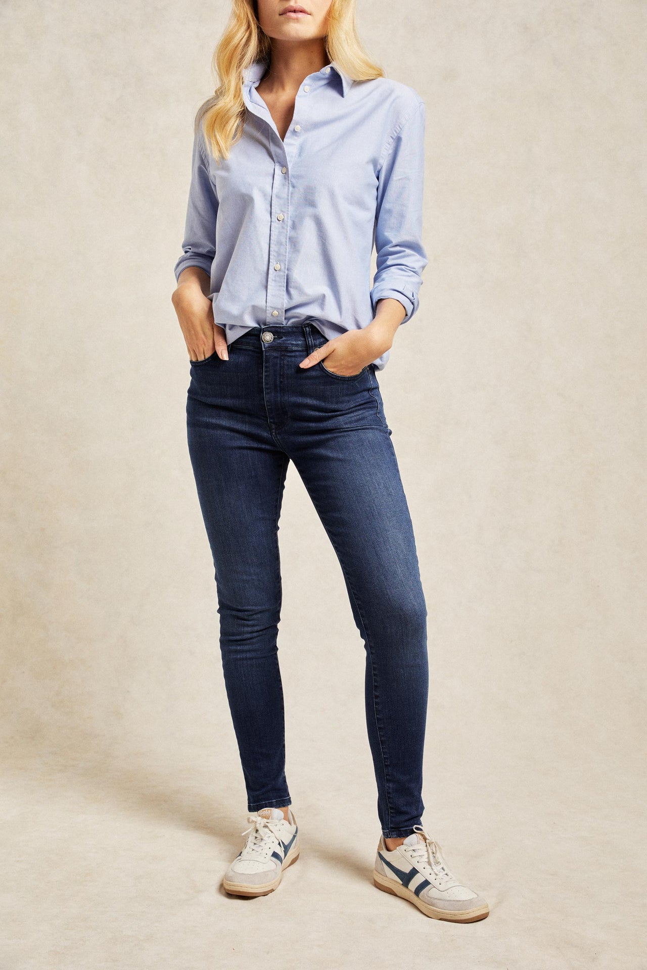 Elham skinny blue jeans in a flattering mid-rise cut. Stretch for comfort. Mid wash denim skinny jean. Smart casual wear. Size 6,8,10,12,14,16,18. Made in Portugal. Machine wash.