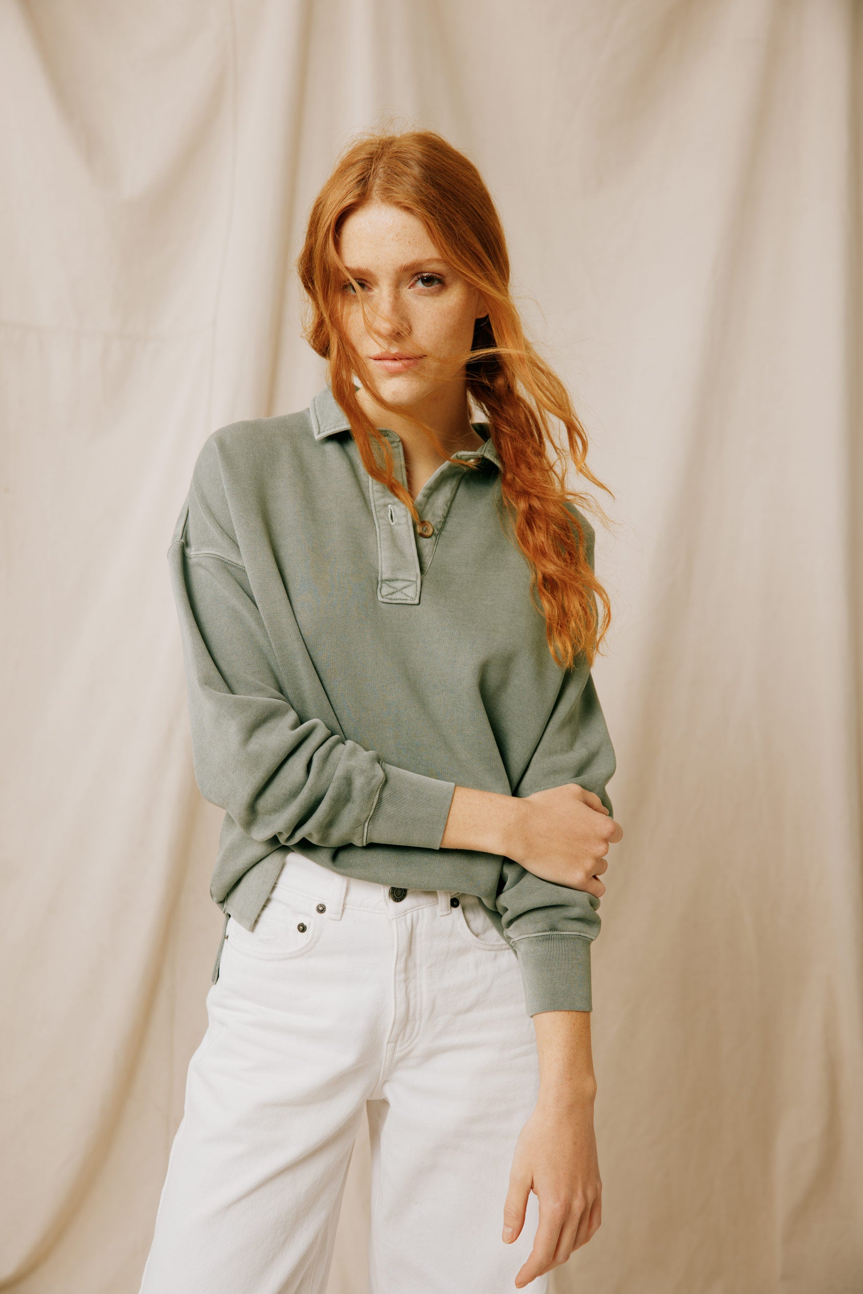 SHEWIN Women's Casual Long Sleeve Button‑Down Sweatshirt – Lightweight V‑Neck Pullover