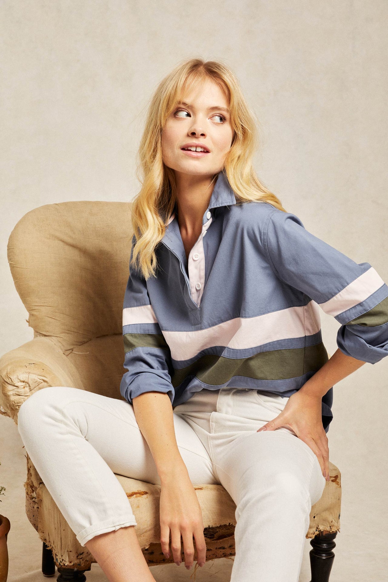 The Tansy women’s deck shirt is cut from soft yet sturdy cotton to an authentic fit with chunky pale pink and green stripes across the chest. Casual wear. Size XS, S, M, L, XL. Machine wash.